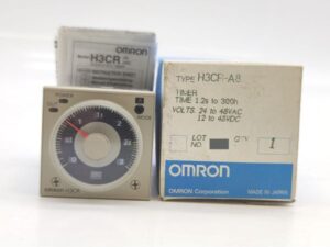 H3CR-A8 オムロン 未使用 箱汚れあり H3CR-A