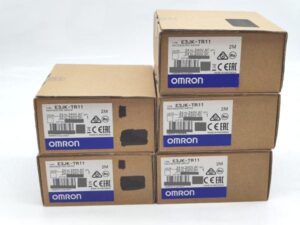 E3JK-TR11 オムロン 5点セット 未使用 箱汚れあり E3JK