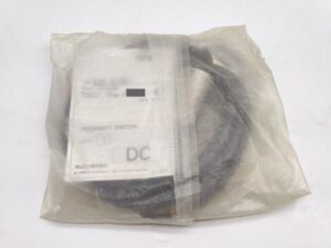 E2E-X10E1 オムロン 未使用 袋やぶれあり 12to24VDC