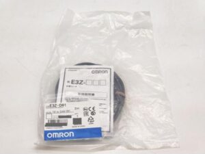 E3Z-D61 オムロン 新品 12 to 24VDC E3シリー