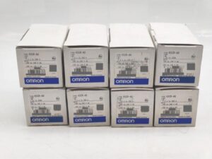 H3CR-A8 オムロン 8点セット 未使用 箱汚れあり 1.2s