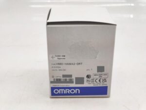 V680-HAM42-DRT オムロン 未使用 箱いたみあり 24VDC