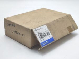 C200HW-COM02-V1 オムロン 箱開封済み 箱よごれマジック書込あり 未