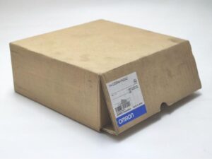 C200HW-PA204C オムロン 箱開封済み 箱いたみよごれあり 未使用