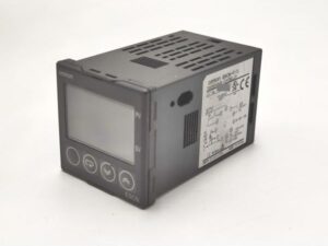 E5CN-R1TU オムロン 中古 E5シリーズ 温度調節器