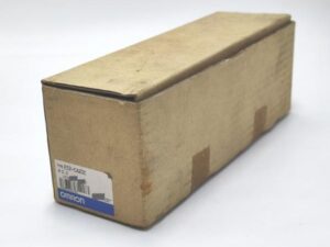 E52-CA20C オムロン 箱よごれあり 未使用 3.2