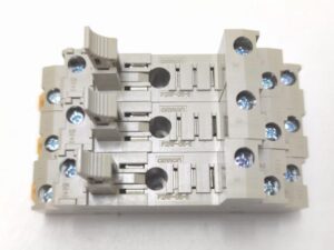 P2RF-05-E オムロン 3点セット 中古
