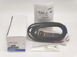 E3C-JC4P オムロン 未使用 12to24VDC 2m