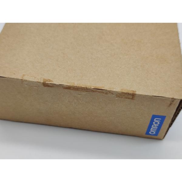 CJ1W-OD261 オムロン 箱汚れあり 新品 CJ1W-OD CJ1