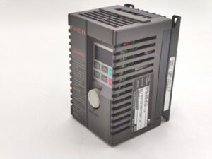 FVR0.2C11S-2 富士電機 中古 インバータ インバーター