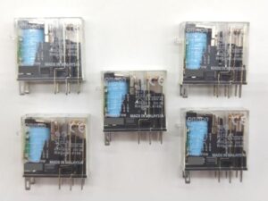 G2R-2-SN オムロン 中古 24VDC 本体× G2シリーズ