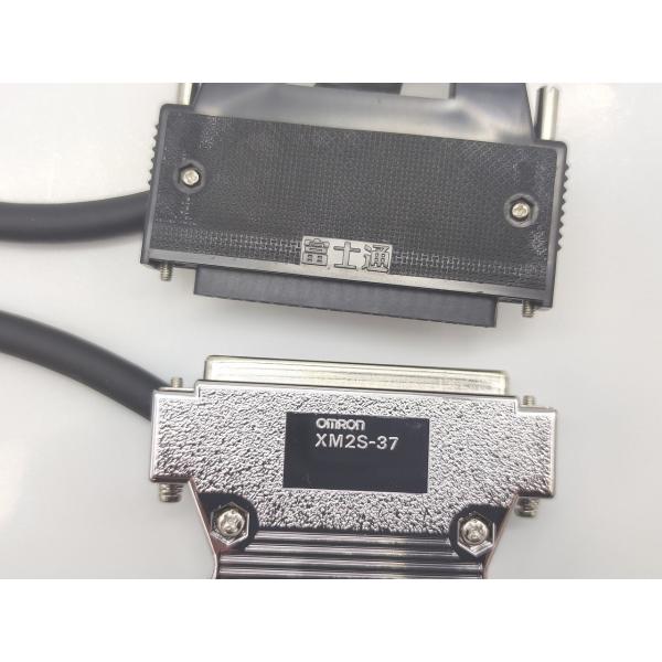 XM2S-37 オムロン 箱なし 中古か未使用か不明 XM2S-