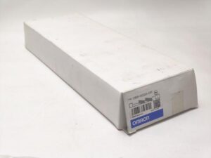 C500-OC224-CRT オムロン 中古か未使用か不明 Ver.1.0 C5