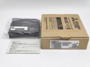 RJ72GF15-T2 三菱電機 箱いたみマーカー書込あり 2021年製