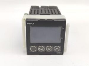 E5CN-Q2HBT オムロン 中古 E5シリーズ 温度調節器