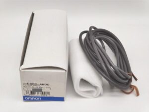 E8CC-AN0C オムロン 箱汚れあり 未使用 12 to 24VD