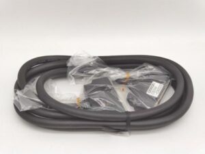 CS1W-CN223 オムロン 箱なし 未使用 CS1W-CN CS1シ