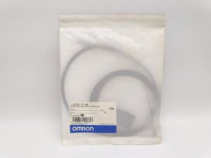 E32-T14L オムロン 袋汚れあり 新品 2m