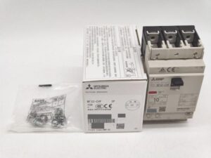 NF32-CVF 三菱電機 箱いたみあり 2021年 3P 10A