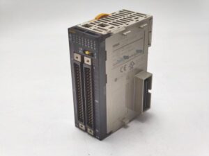 CJ1W-OD261 オムロン 中古 CJ1シリーズ