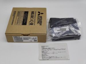 RJ72GF15-T2 三菱電機 2021年製 新品 シーケンサ