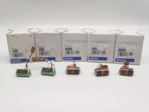 C200H-BAT09 オムロン 中古 本体×5 (うち緑色×2 茶色×3