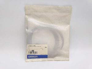 E32-T14L オムロン 袋汚れあり 新品 2m