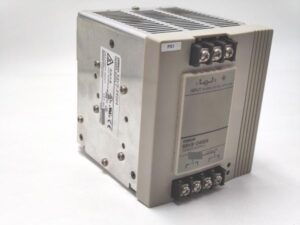 S8VS-24024 オムロン 中古 S8シリーズ スイッチング電源