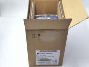 FRN1.5C2S-2J 富士電機 箱壊れています 未使用 インバータ イン