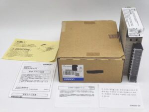 CS1W-DA08V オムロン 箱開封済み 箱マジック書込いたみあり 未