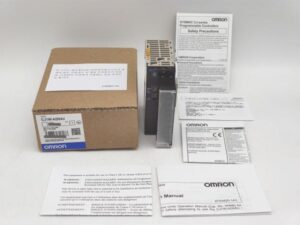 CJ1W-AD04U オムロン 箱いたみあり 箱開封済み 未使用 CJ1