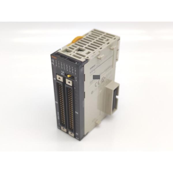 CJ1W-ID261 オムロン 中古 24VDC 4mA CJ1シリーズ