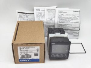 E5CN-Q2H03TD-FLK オムロン 未使用 E5シリーズ 温度調節器