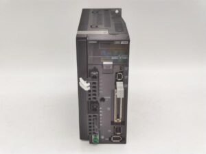 R88D-KT08H オムロン 中古