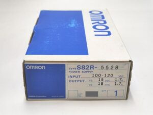 S82R-5528 オムロン 箱スレよごれあり 新品