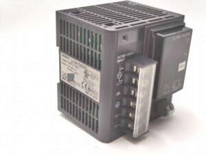 CJ1W-PA205C オムロン 中古 CJ1シリーズ