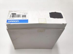 C200H-ID211 オムロン 箱開封済み 箱よごれマジック書込あり 未