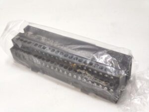 AJ65SBTB3-16D 三菱電機 中古か未使用か不明 袋開封済み シーケン