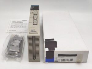 CV500-BSC11 オムロン 箱マジック書込いたみあり 開封済み 未使
