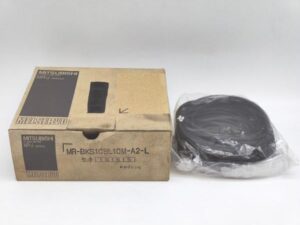 MR-BKS1CBL10M-A2-L 三菱電機 箱かなり汚れ・いたみあり