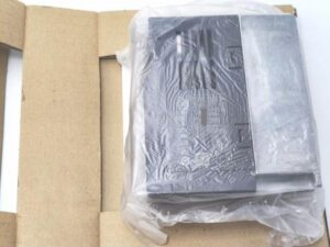 FR-E720-0.4K 三菱電機 箱なし 未使用 インバータ インバーター