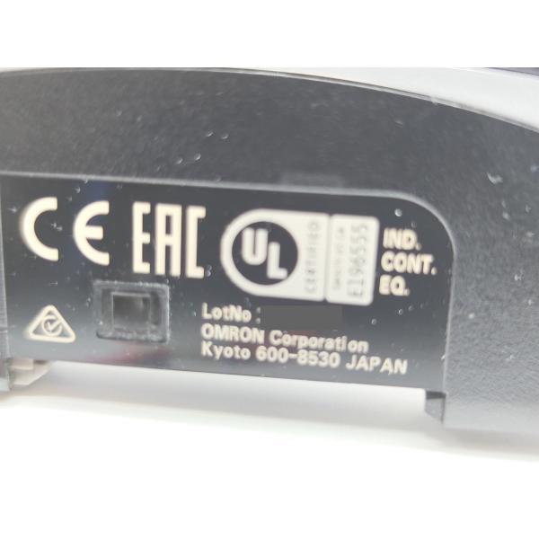 E3NC-SA21 オムロン 箱説明書汚れあり 未使用 2m 10to
