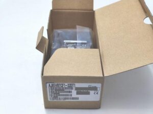 AJ65VBTCF1-32DT1 三菱電機 説明書なし 未使用 シーケンサ CC-L