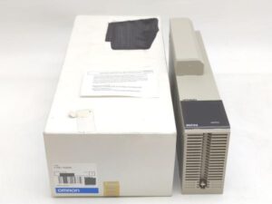 CVM1-PA208 オムロン 箱マジック書込あり 箱開封済み 未使用