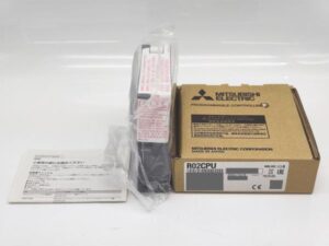 R02CPU 三菱電機 箱汚れあり 新品 MELSEC iQ-R