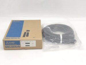 MR-J3ENCBL10M-A1-L 三菱電機 箱マジック書込あり 新品 MR-Jシリー
