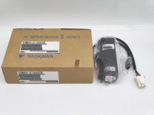 SGMAH-01AAA2B 安川電機 箱汚れあり 新品 電機