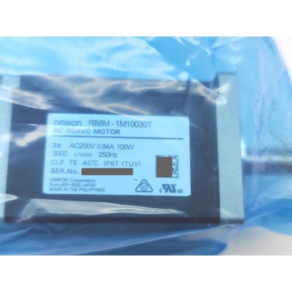 R88M-1M10030T オムロン 箱マジック書込あり 箱開封済み 未使用