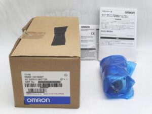 R88M-1M10030T オムロン 箱マジック書込あり 箱開封済み 未使用