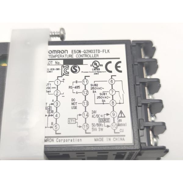 E5CN-Q2H03TD-FLK オムロン 未使用 E5シリーズ 温度調節器